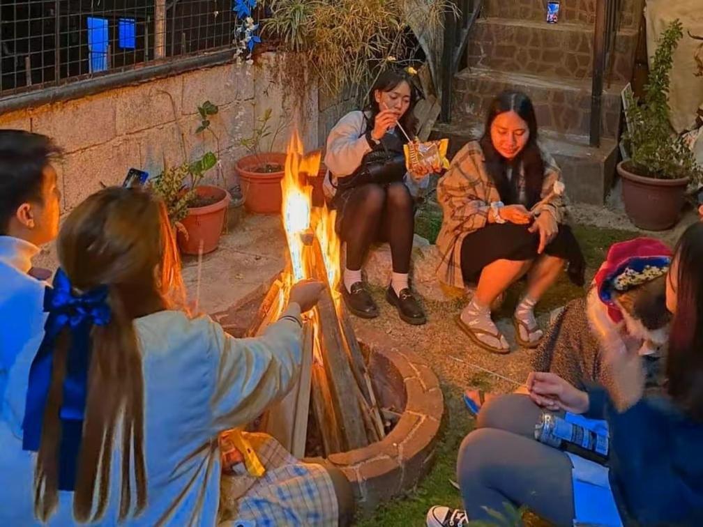 Mountain And Sunsetview Baguio Residences バギオ エクステリア 写真