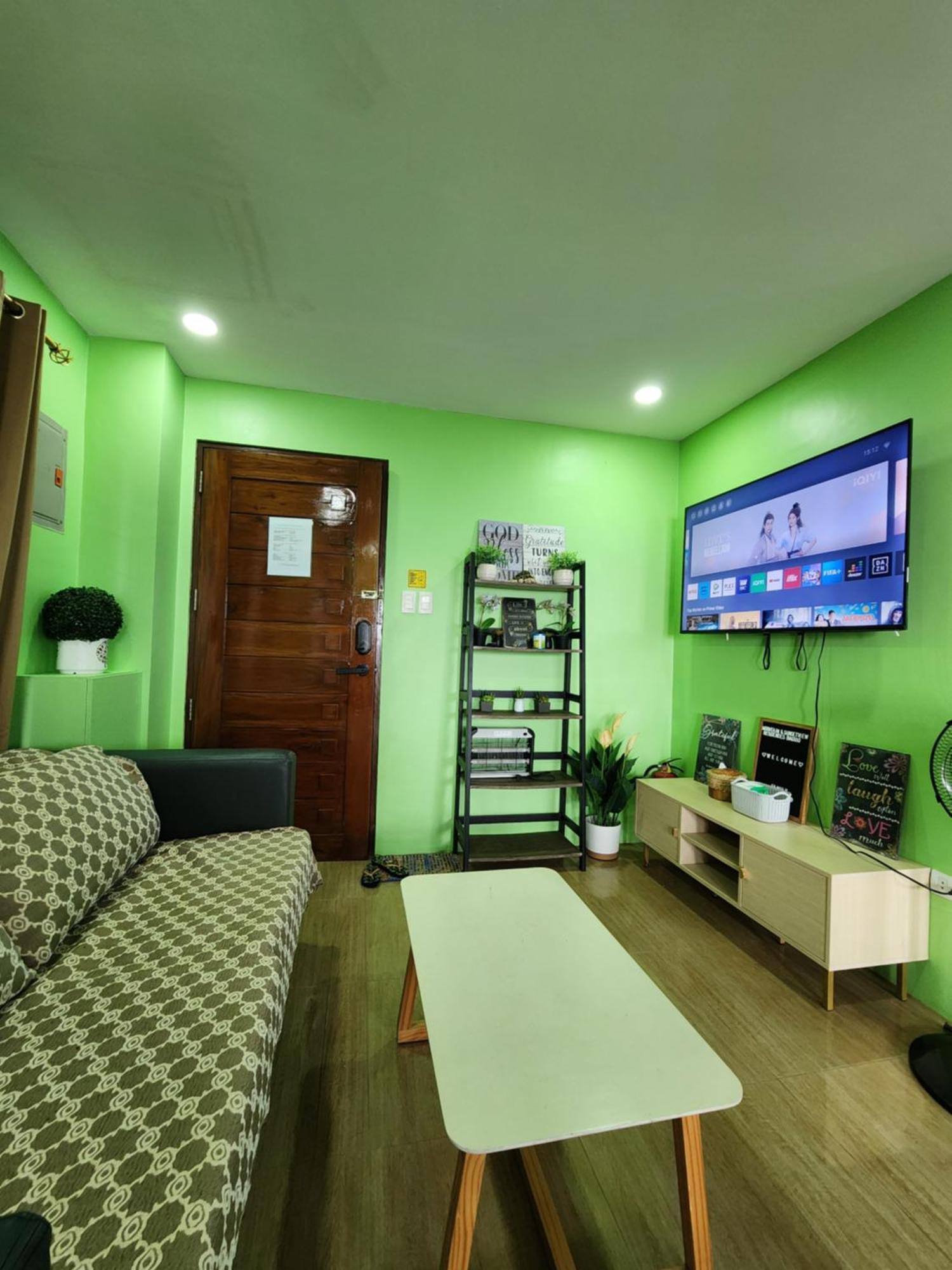 Mountain And Sunsetview Baguio Residences バギオ 部屋 写真